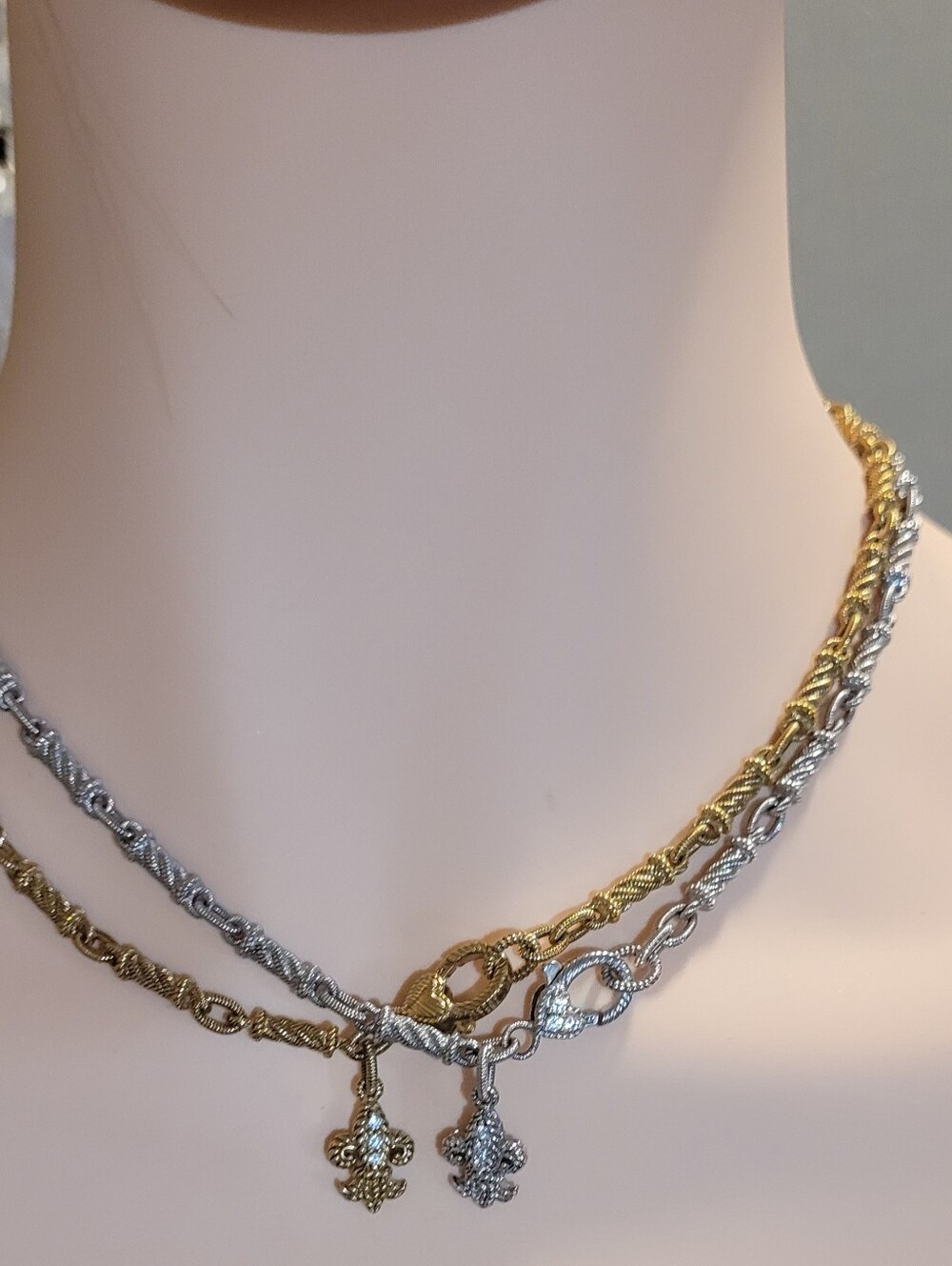 Judith Ripka 14k Gold Clad Oval Link Fleur-de-Lis Charm Necklace. Diamonique - Picture 5 of 12